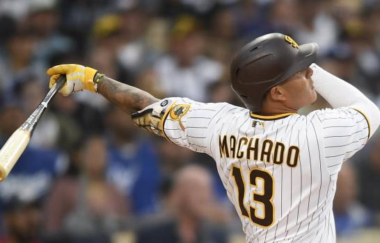 Manny Machado dispara tres hits en victoria de Padres sobre Rojos