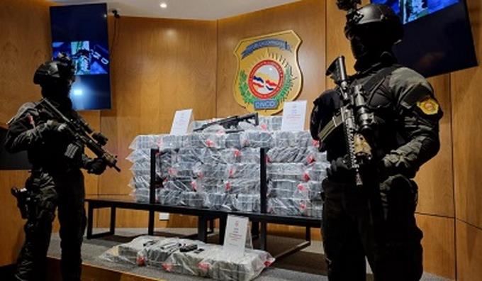 DNCD atrapa tres hombres que intentaron introducir al país 509 paquetes de cocaína