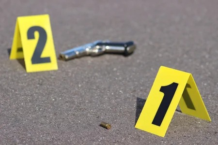 Mueren cuatro y siete resultan heridos durante tiroteo en fiesta callejera