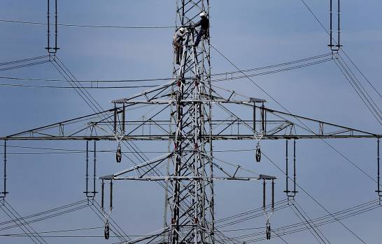 ADIE aclara no hay atrasos en los pagos por parte del Gobierno a la industria eléctrica
