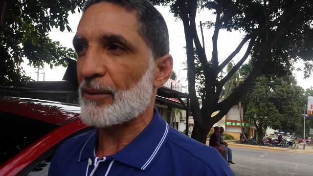 Tres profesores son contagiados de covid en tres escuelas de Santiago