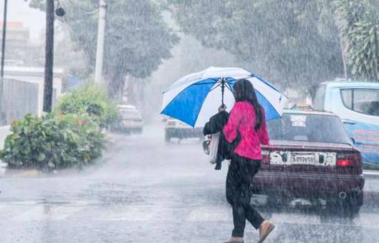 Continuarán los aguaceros por onda tropical y vaguada en República Dominicana