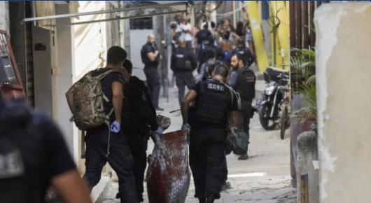Al menos 25 muertos tras un enfrentamiento con la policía en Brasil