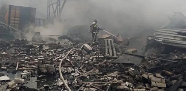 Fallecen al menos 7 personas en explosión en fábrica de pólvora