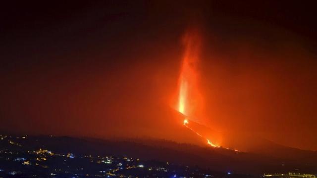 ESPAÑA: Se adentra en su cuarta semana la erupción en La Palma