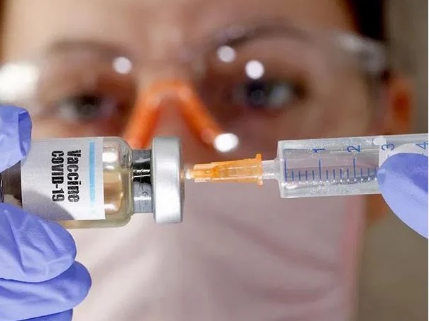 OMS: La tercera dosis empeora el acceso de los pobres a las vacunas anticovid