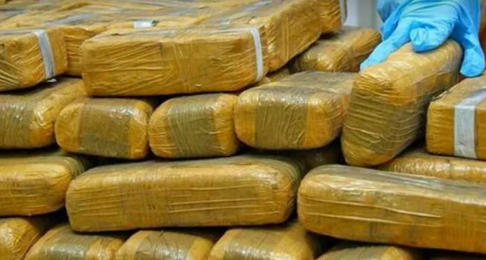 Apresan en aguas de Puerto Rico a cuatro dominicanos con 400 kilos de cocaína