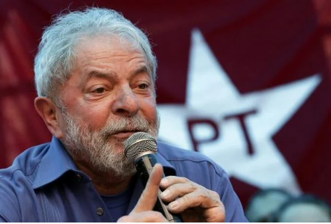 Lula dice que quiere ser candidato y que lo decidirá «entre febrero y marzo»