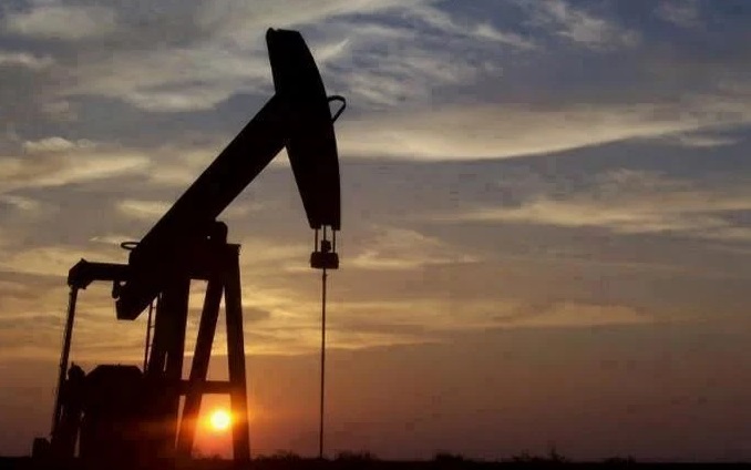 El petróleo de Texas se sitúa al cierre en 99,27 dólares