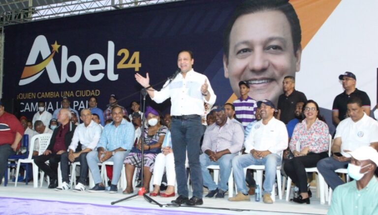 Abel Martínez llama a los peledeistas a unirse para sacar en el 2024 a los inquilinos del Palacio Nacional