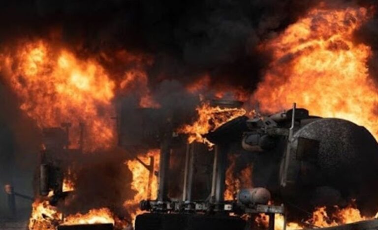 Sube a 90 el número de muertos en explosión del camión cisterna en Haití