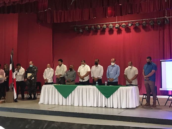 Representantes del Gobierno realizan asamblea consultiva en Jarabacoa 