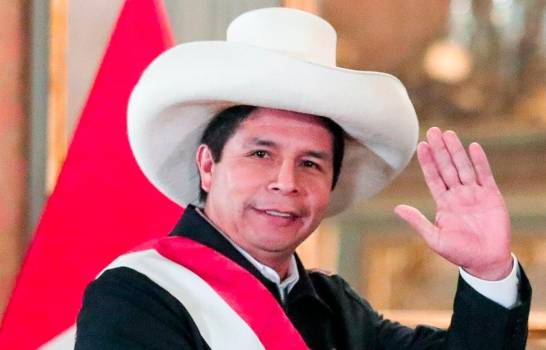 El Congreso de Perú rechaza la moción para destituir al presidente Castillo