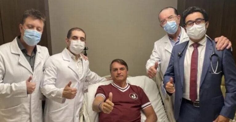 Tras dos días hospitalizado, presidente de Brasil, Jair Bolsonaro recibe el alta médica