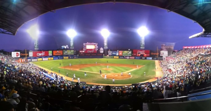 Video- Noboa Revela hay equipo de béisbol que venden hasta U$5 millones en publicidad