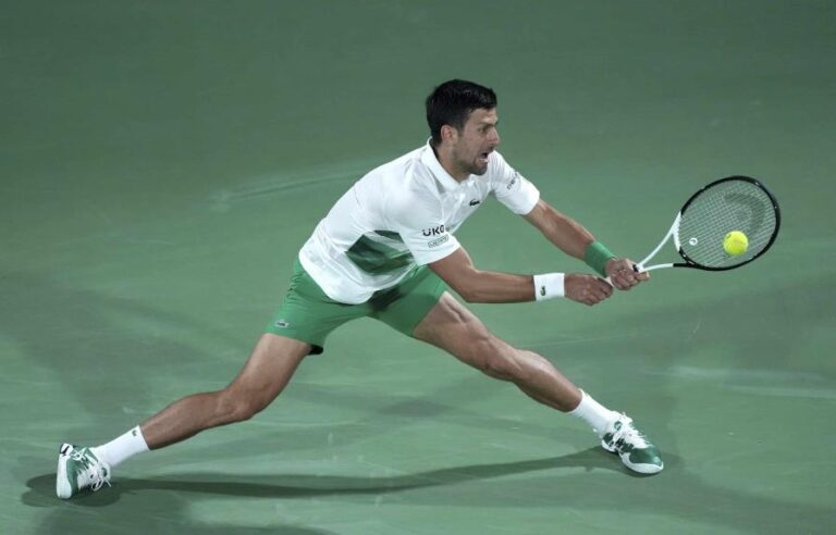 Djokovic cae en Dubái y pierde primer lugar en la clasificación mundial de tenis