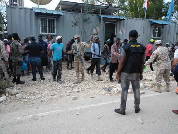 Continúan esfuerzos por devolver haitianos en frontera con Pedernales