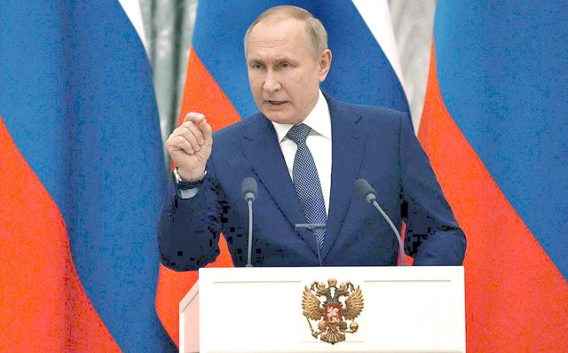 Presidente de Rusia, Vladimir Putin, amenaza con un arsenal nuclear