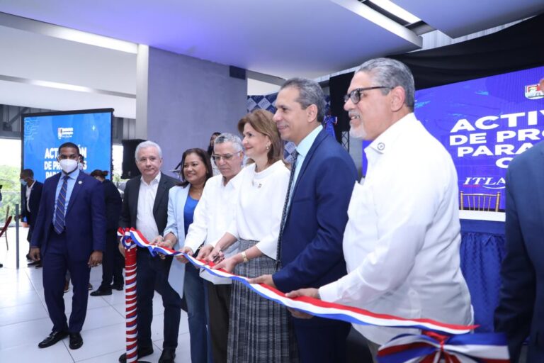 Vicepresidenta Raquel Peña encabeza inauguración extensión ITLA en Santo Domingo Este