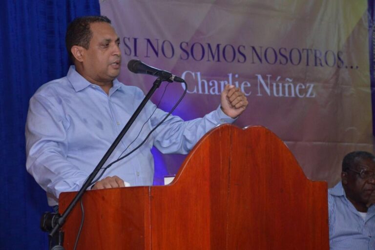 Charlie Núñez: «Si vamos a hablar de consenso debe ser alrededor de Francisco Domínguez Brito»