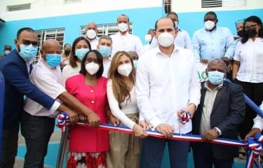Promese/Cal inaugura Farmacia del Pueblo en Guachupita