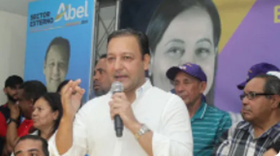 Abel Martínez dice gobierno actual se ha caracterizado por “el bulto y el cuento”