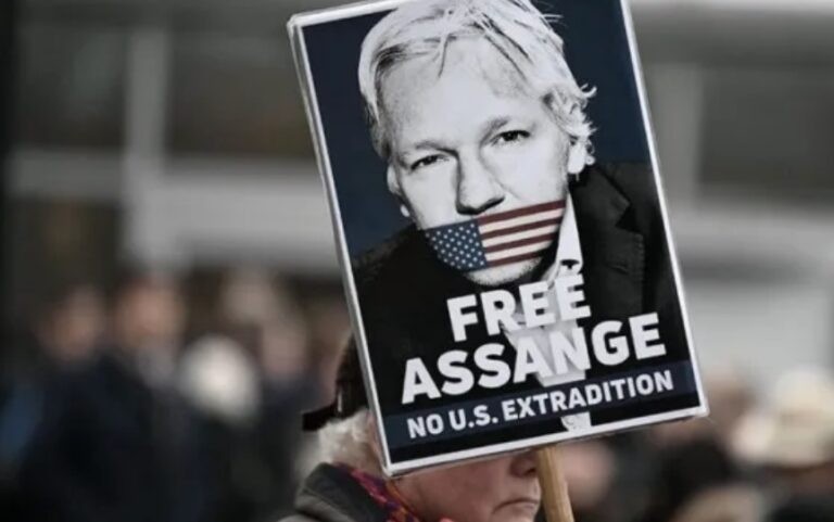 Juez remite al Gobierno del Reino Unido  la orden de extradición de Assange para ser firmada