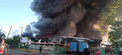 Reportan incendio en Zona Franca de San Pedro de Macorís