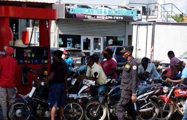Traficantes de gasolina aprovechan caos en Haití