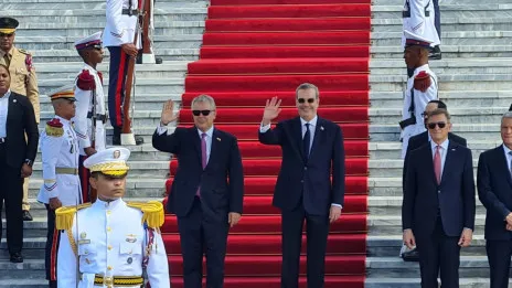 Presidente Luis Abinader recibe a su homólogo Iván Duque en el Palacio Nacional