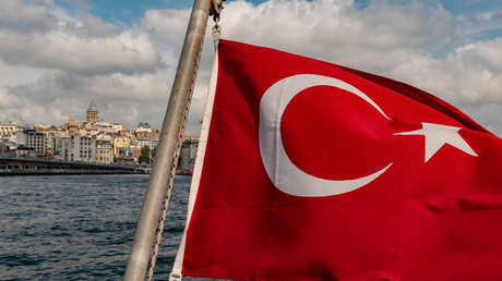 Reportan que Turquía ha bloqueado el examen de las solicitudes de Finlandia y Suecia para entrar en la OTAN