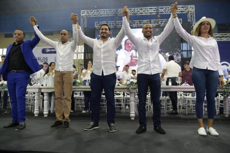Cambio Joven realiza multitudinario acto en favor de Carlos Valdez y Gabriel Sosa a la Presidencia y Secretaría General de la Juventud del PRM