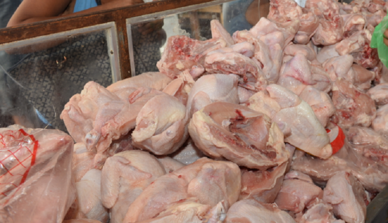 Precio carne de pollo fluctúa entre RD$ 78.00 y RD$100.00 libra, escasez incide