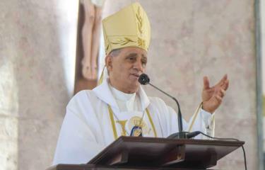 Arzobispo Bretón dice hay que limpiar el país de la “lacra de la violencia y la corrupción”
