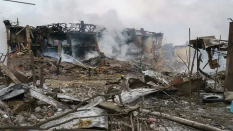 Bombardeos rusos sobre Dnipro dejan 10 muertos y 35 heridos, según Kiev