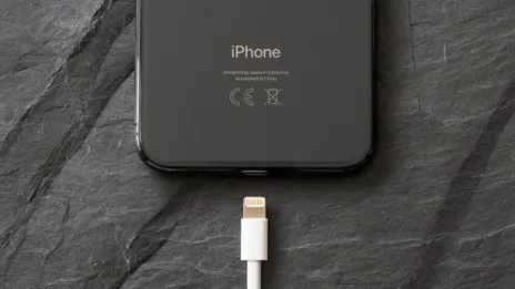 Apple podría deshacerse del puerto Lightning en su próximo iPhone