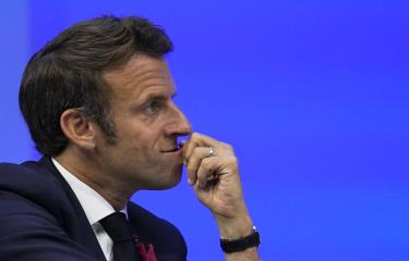 Macron pierde la mayoría absoluta por el avance de izquierda y ultraderecha