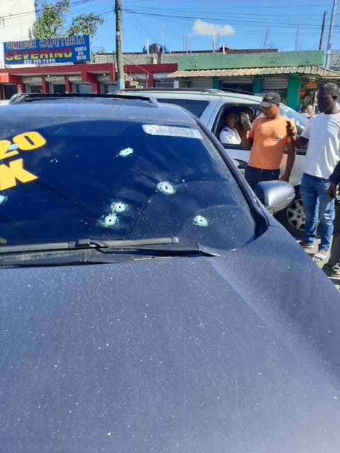 «El hijo mío tiene siete impactos de bala»: Padre de herido en tiroteo San Isidro narra los hechos