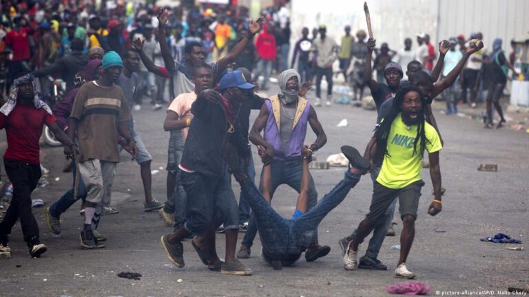 Cuatro muertos y 19 heridos durante recientes protestas en Haití