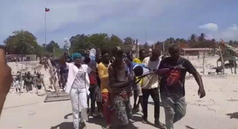 Un haitiano muerto tras forcejeo con celador de Aduanas en Pedernales
