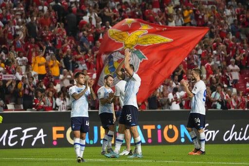 Benfica elimina a Dinamo de Kiev rumbo a Champions League