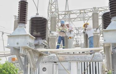 EDES trabajan restablecer electricidad a más de 700 mil familias afectadas por Franklin