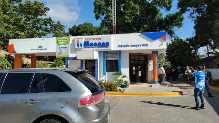 Revelan atracadores de Asociación Mocana en Santiago se llevaron un botín de cinco millones de pesos