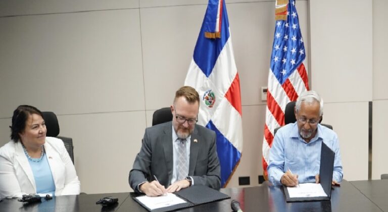 MINERD y Estados Unidos aúnan esfuerzos en favor del sistema educativo dominicano