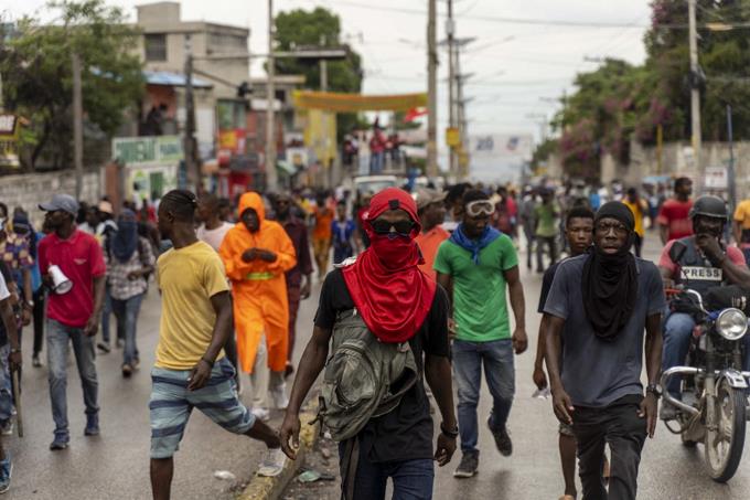 Bandas haitianas acribillan seis policías  en Artibonite