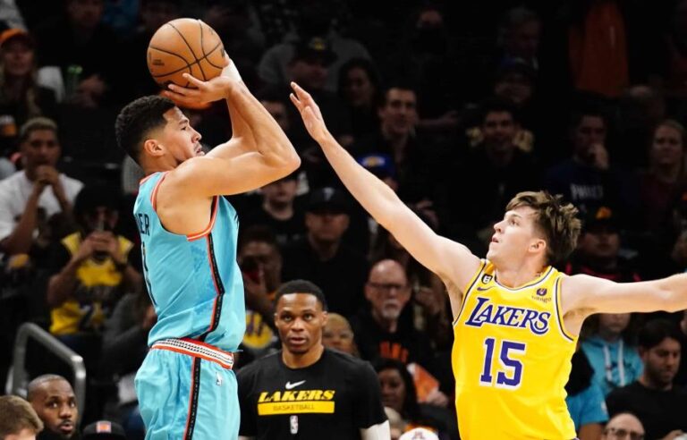 Bridges y Booker llevan a Suns a triunfo sobre Lakers