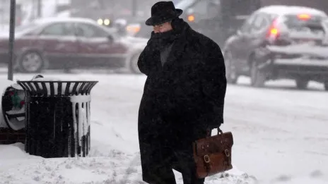 Declaran estado de emergencia en Nueva York por nevada