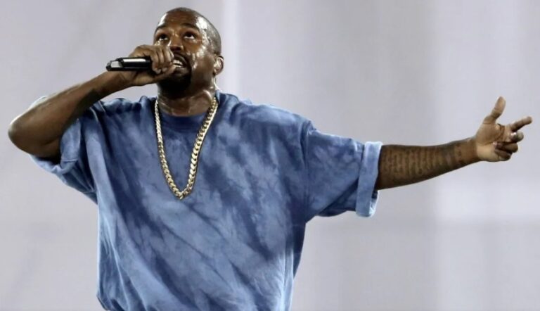 Twitter suspende a Kanye West tras sus publicaciones a favor de Hitler