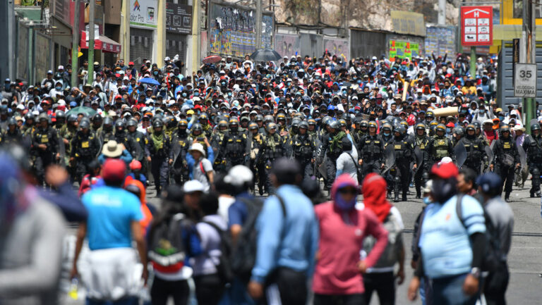 Asciende a 9 el número de fallecidos en las protestas a favor de Pedro Castillo en Perú