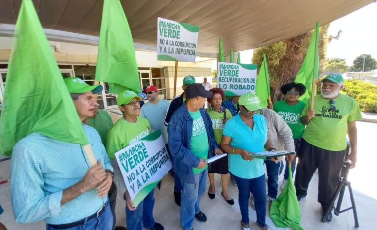 Marcha verde vuelve a empuñar la bandera contra la corrupción
